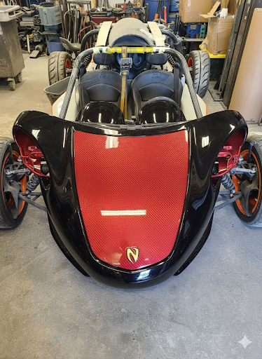 Front end with hood opening